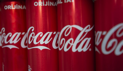 Trump istedi Coca-Cola şeker kamışı kullanacak