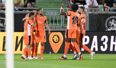 Başakşehir, Bulgaristan'da avantajı kaptı!
