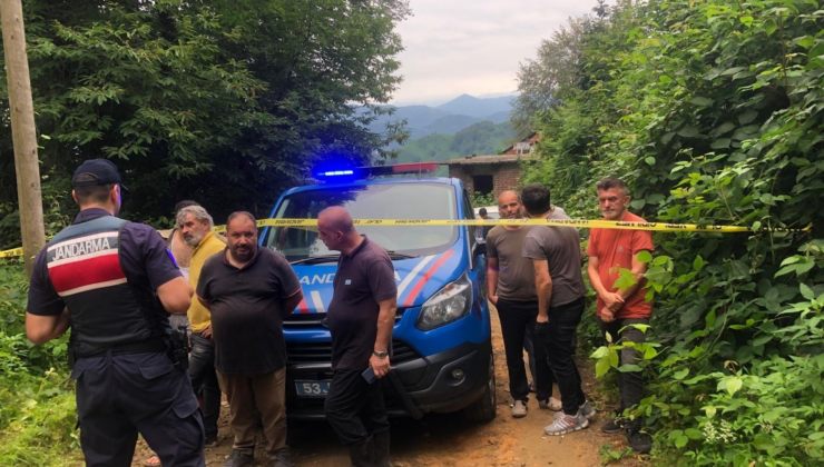 Minibüs, yamaçtan yuvarlandı; 2 ölü, 3 yaralı