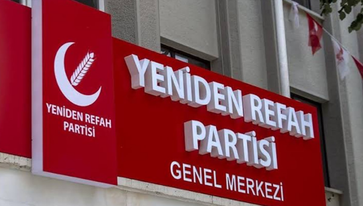 Yeniden Refah Partisi'nde istifa