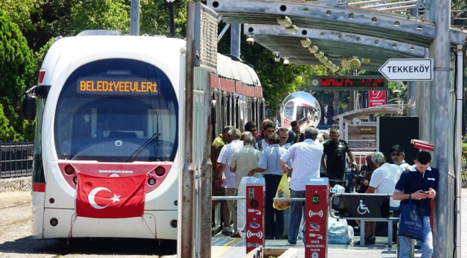 Samsun'da ulaşıma zam! Otobüs, tramvay, dolmuş ve taksi ücretleri arttı! İşte yeni ücretler…