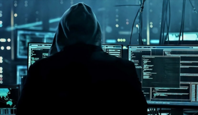 İranlı hacker grubu ABD'yi korkuttu! Trump'ı ifşa etmekle tehdit ediyor