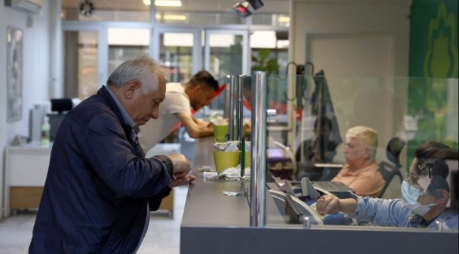 Milyonlar geçim kredisi peşinde