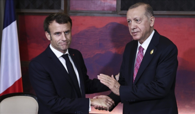 Cumhurbaşkanı Erdoğan, Emmanuel Macron ile görüştü