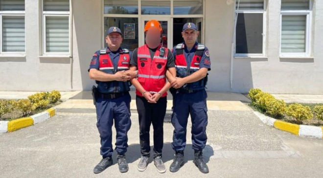 Arama kurtarma personeli kılığına girdi!