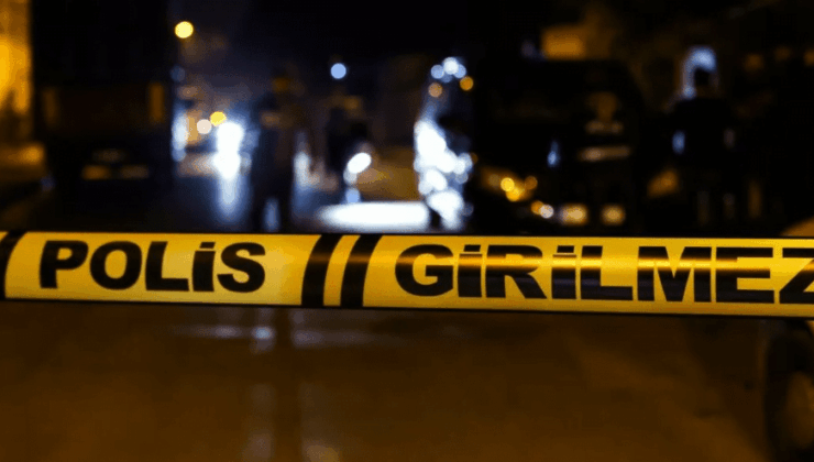 Aile dehşeti: Anne babasını bıçaklayarak öldürdü