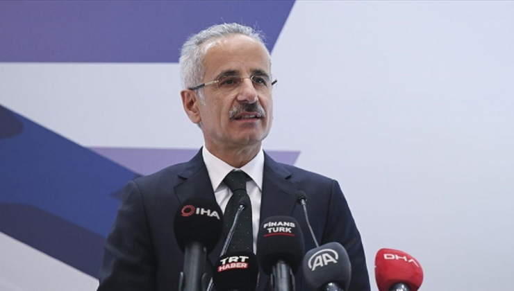 İstanbul ve Antalya havalimanları rekora doymuyor