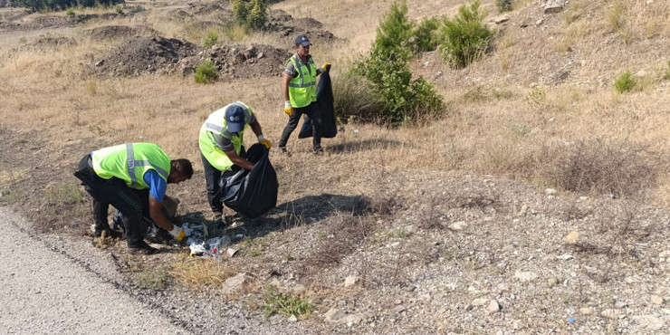 Bursa Büyükşehir’den yangın bölgelerinde çevre temizliği