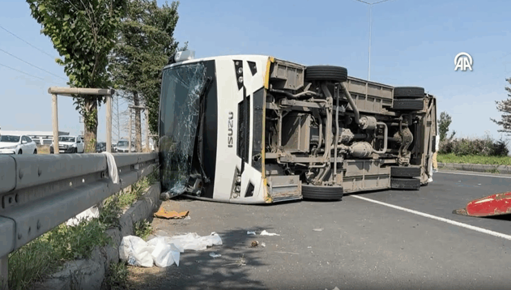 Son Dakika… Erzurum'da askeri personel sevisi devrildi: 12'si asker 13 yaralı