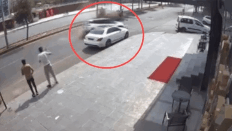 Cipe çarpan taksinin takla attığı anlar kamerada