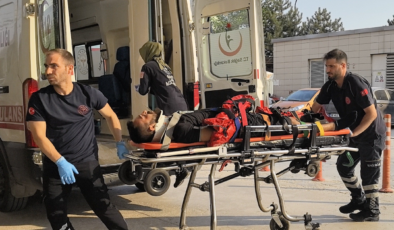 İnegöl’de çatıdan düşen genç ağır yaralandı