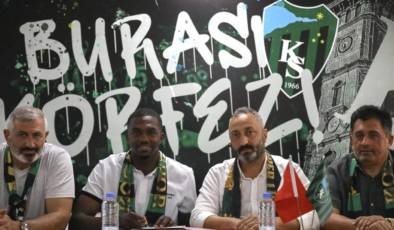 Kocaelispor'a Surinamlı sağ bek