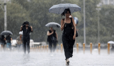 Meteoroloji duyurdu: İstanbul serinliyor! Tropikal sıcaklıklar yerini sağanak yağışa bırakıyor