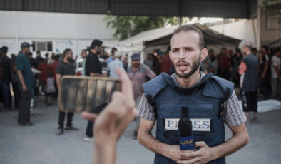 Soykırımcı İsrail, Gazze'yi havadan görüntüleyen gazetecileri engelledi