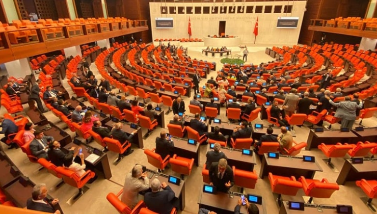 Meclis'te zehirlenme şüphesi panik yarattı! 100'ün üzerinde vekil ve personel hastanelik oldu