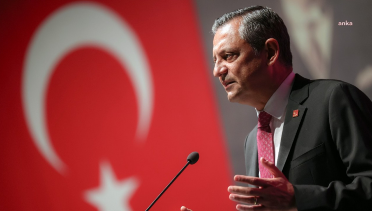 Özel: Erdoğan, 29 almış, sınıfta kalmış, kopya çekmeye uğraşıyor