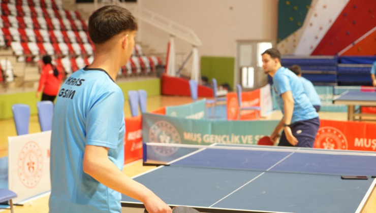 MEB, milli sporculardan beden eğitimi öğretmeni ataması yapacak