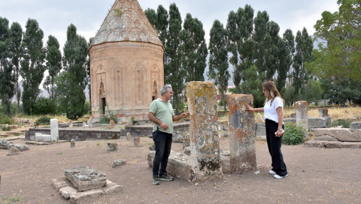 700 yıllık sessizlik bozuldu: Selçuklu Mezarlığı’nda yeni mezarlar gün yüzüne çıktı