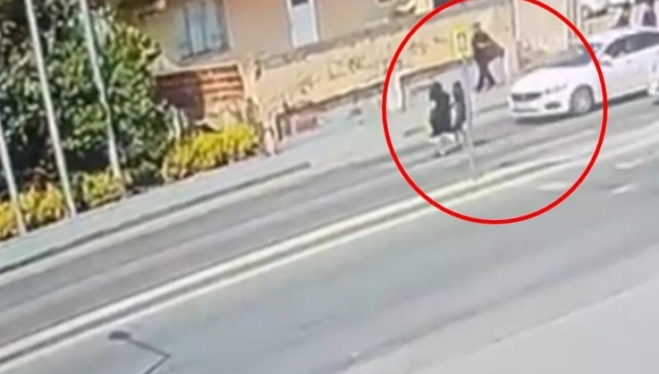 Kazada yaralanan küçük çocuk annesine koştu! O anlar yürek burktu