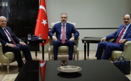 Dışişleri'nde 3'lü zirve