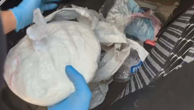 Uyuşturucu sevkiyatı polise takıldı: 1 kilo kokain ele geçirildi