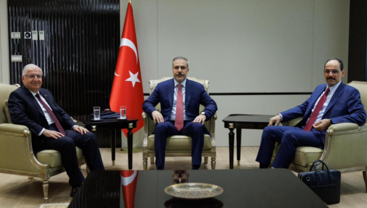 Dışişleri Bakanlığı'nda üçlü görüşme