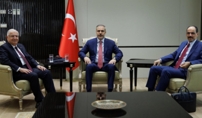 Son dakika: Dışişleri Bakanlığı'nda kritik zirve: Fidan, Kalın ve Güler bir araya geldi