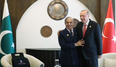 Cumhurbaşkanı Erdoğan, Pakistan Başbakanı Şerif ile görüştü