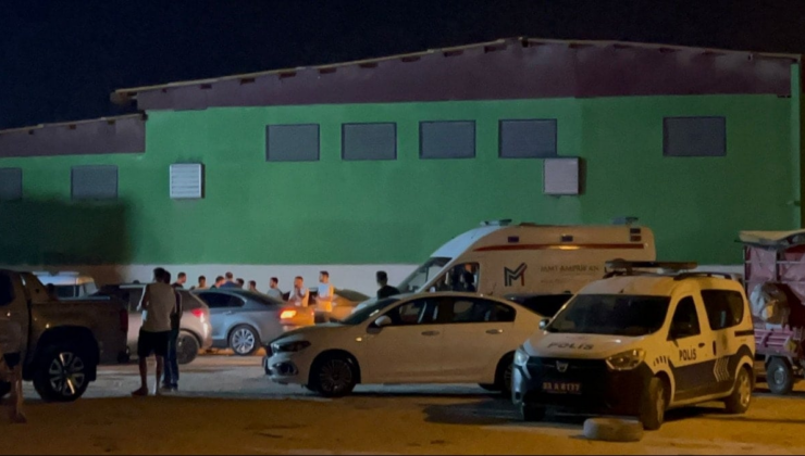 Mersin'de iş yerine silahlı saldırı: Ölü ve yaralı var