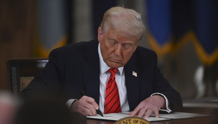 Trump, eleştirilere rağmen yasayı imzaladı: ABD bütçesinde 3,4 trilyon dolar açık yaratması bekleniyor