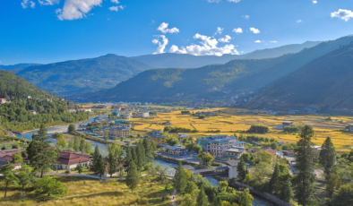 Bu ülkede günlük 100 dolar vergi var ama turistler akın ediyor