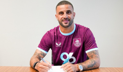 Kyle Walker imzayı attı! 2 yıllık anlaşma