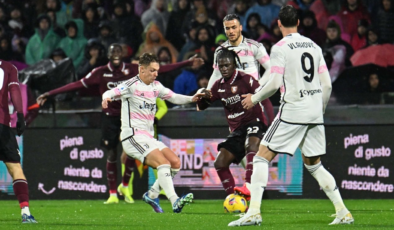 Kocaelispor'a Juventus'tan orta saha
