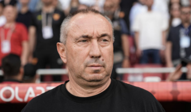 Stoilov'dan transfer açıklaması!