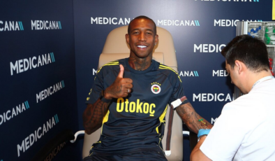 Fenerbahçe'de sağlık kontrolleri başladı