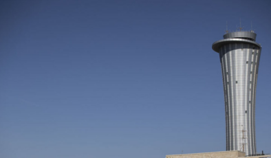 Yemen'deki Husiler Ben Gurion Havalimanı'nı hedef aldı