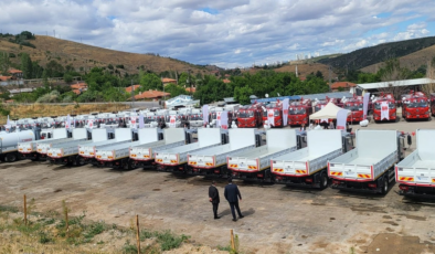 TBB’den belediyelere 62 araç hibesi