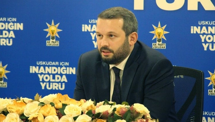 AKP İstanbul'da istifa! Sosyal medyadan duyurdu! Üsküdar İlçe Başkanı istifa etti