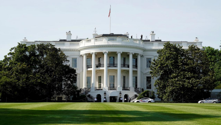 Beyaz Saray, Trump'ın Suriye'ye yaptırımları kaldıracağını açıkladı