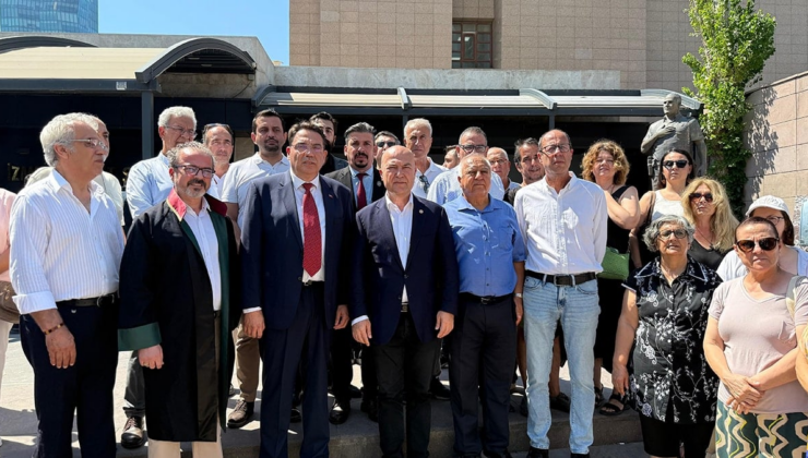 Teğmenleri savunan Yankı Bağcıoğlu hakim karşısına çıktı