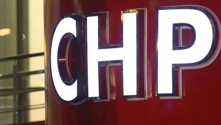 CHP'li 2 belediye meclis üyesi partilerinden istifa etti