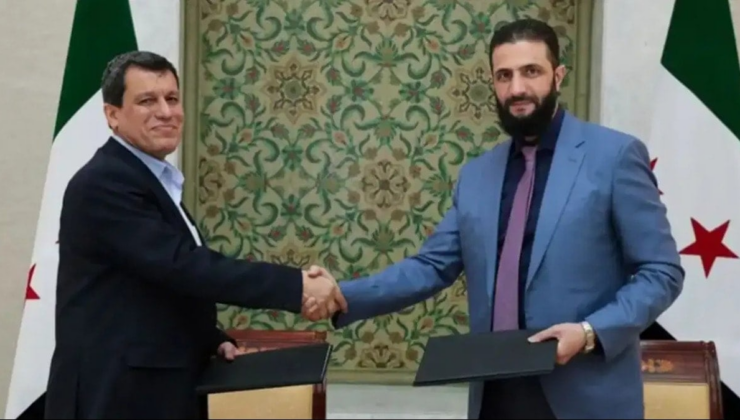 AKP'li eski vekil uyardı: Tuhaf şeyler oluyor