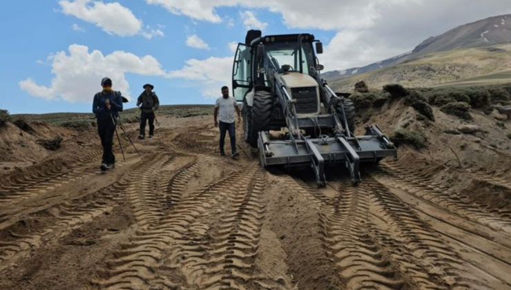 Süphan'da dağcılar için yol çalışması