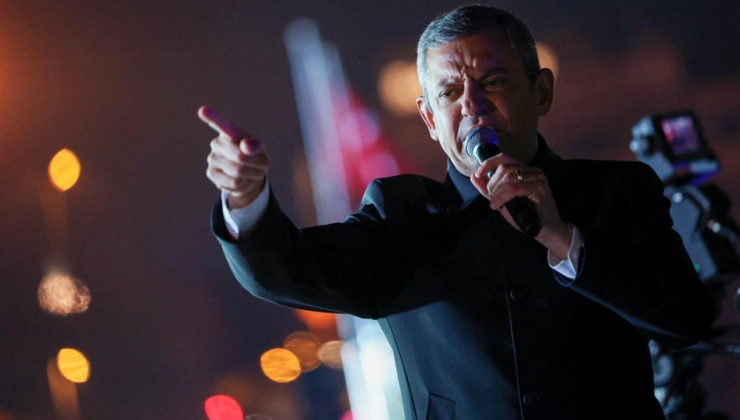 Özgür Özel Saraçhane'de konuştu: Terörsüz ve demokratik Türkiye istiyoruz