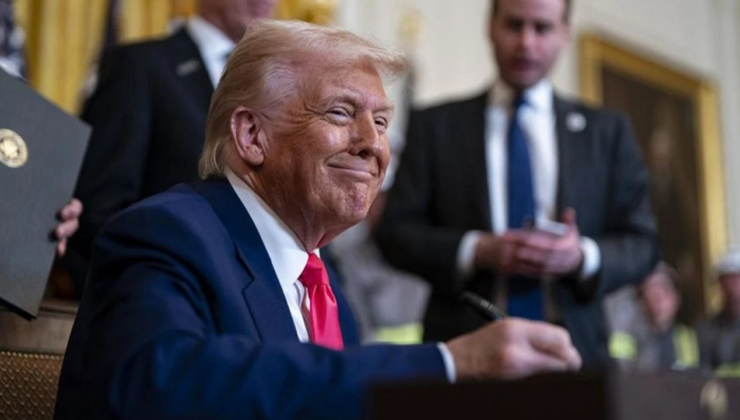 Trump'ın vergi yasası Senato'da onaylandı