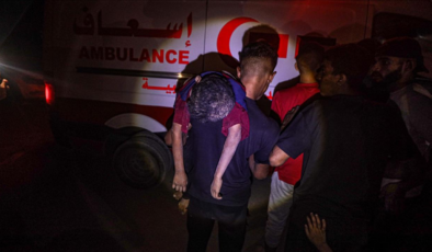 Katil İsrail, Gazze'de sığınmacı çadırlarını vurdu: 4 ölü, çok sayıda yaralı