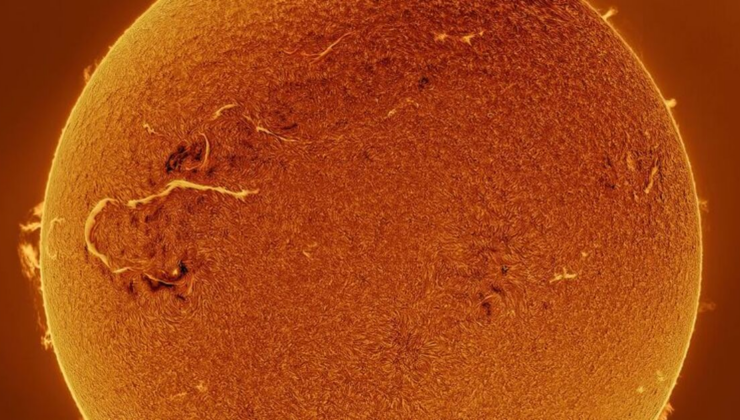Güneşin fotoğrafını çekti