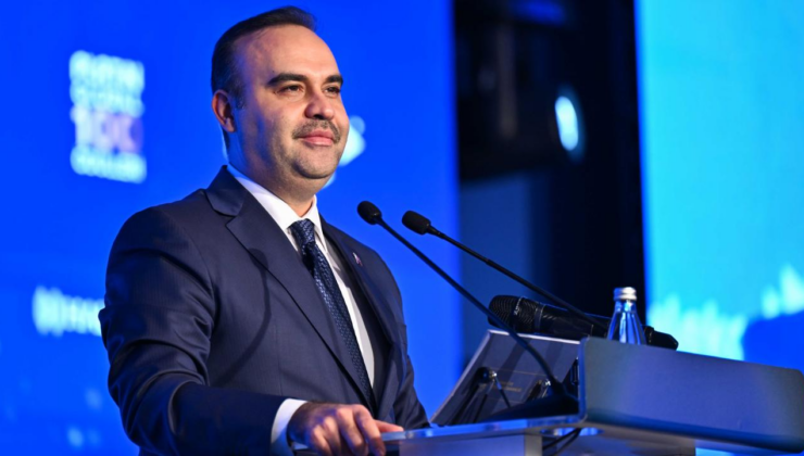Bakan Kacır: Türkiye'mizin tüm illerinde dev yatırımları hayata geçireceğiz