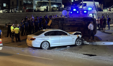 Kayseri'de otomobille çarpışan minibüs devrildi: 9 yaralı