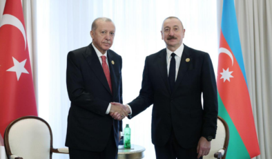 Cumhurbaşkanı Erdoğan, Azerbaycan Cumhurbaşkanı Aliyev ile görüştü